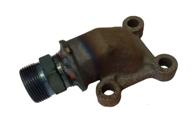 Фланец насоса НШ-32 (угловой – низкий, стальной, резьба – М27*1,5) (пр-во Украина)